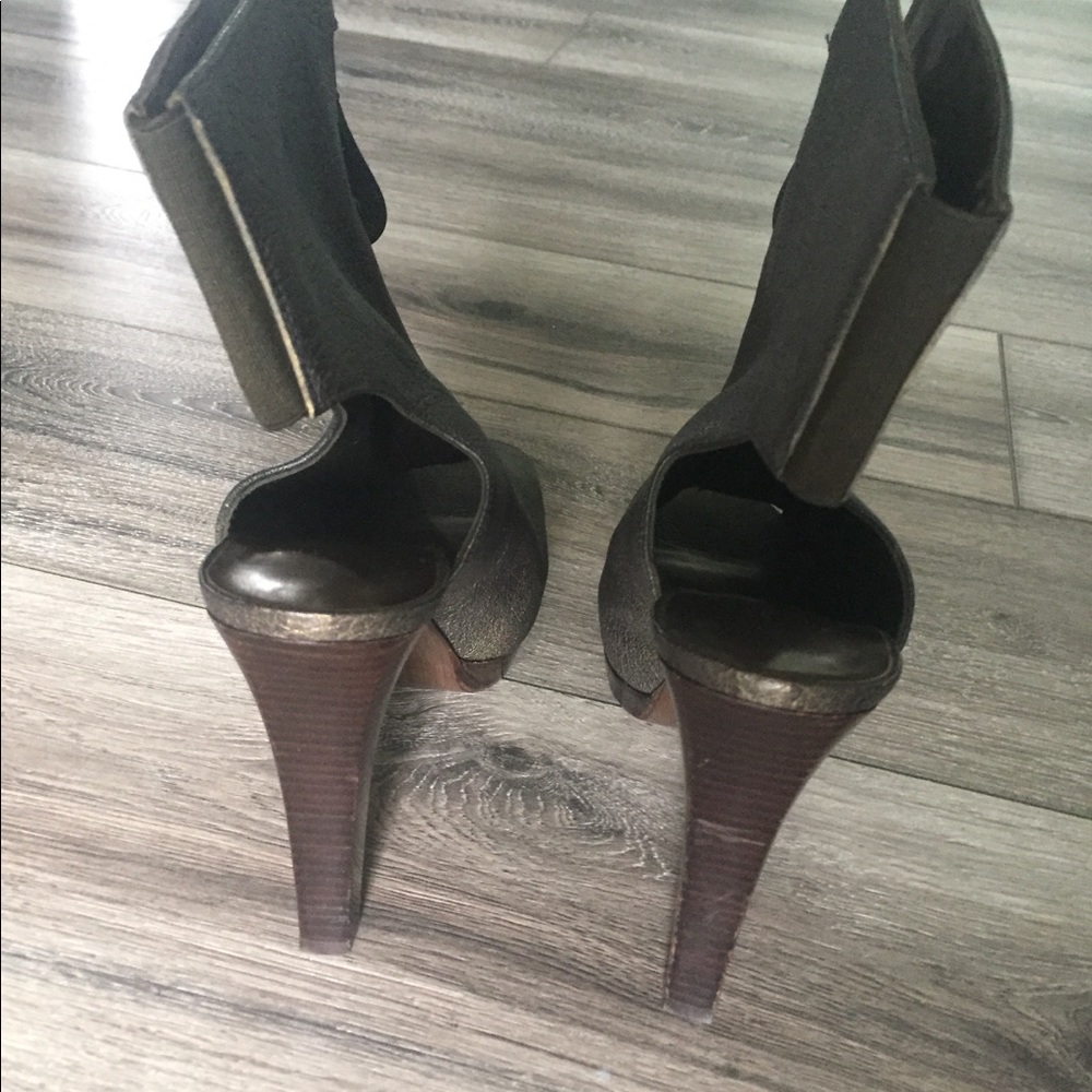 Stuart Weitzman Peep Toe Ankle Boots - Picture 4 of 6